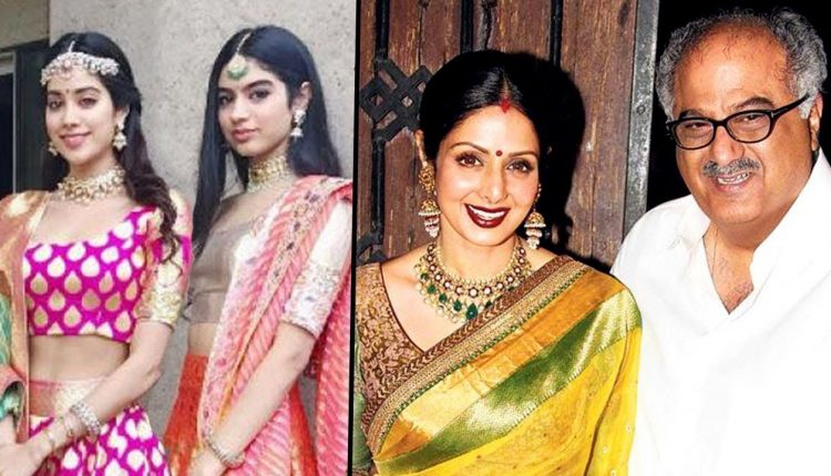 Sridevi Family Photos With Daughters, Husband Boney Kapoor, Parents, Sister & Friends