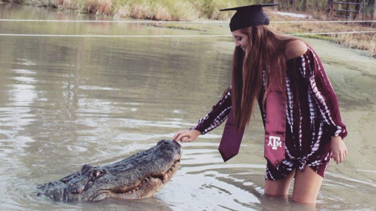 Texas College Student Takes Graduation Photos With Giant Alligator