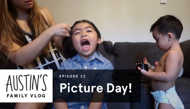 Austin's School Picture Day | Austin Vlog | HiHo Kids
