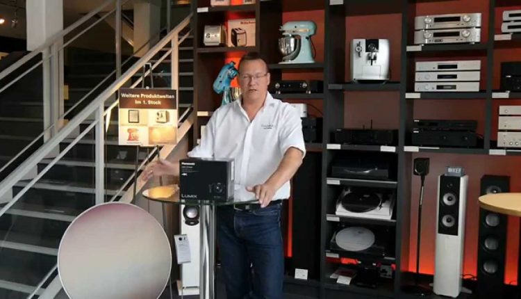 Panasonic Lumix DMC-FZ1000 4K Video & Digital Foto kamera - Thomas Electronic Online Shop