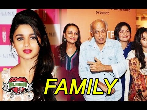 Alia Bhatt Family with Parents, Sisters and Brother Photos