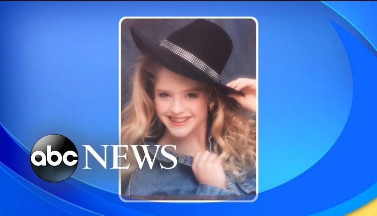 'GMA Day' host shows off her bad school pictures