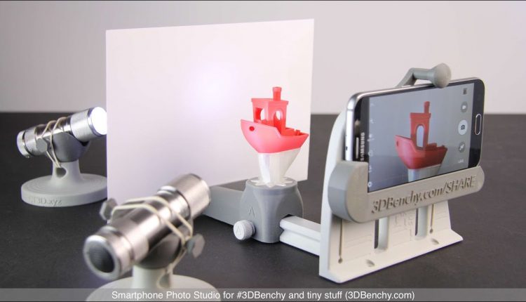 Smartphone Photo Studio for #3DBenchy and tiny stuff
