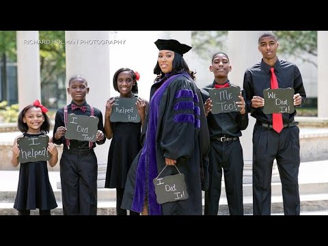Single mom of five goes viral with law school graduation photo