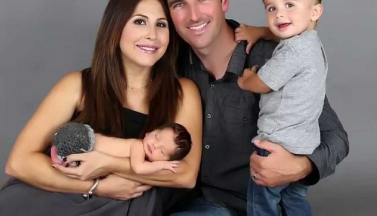 Newborn Studio Family Photo Session with Ana Brandt