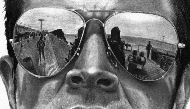 Artist Creates Incredible Photo-realistic Pencil Drawings