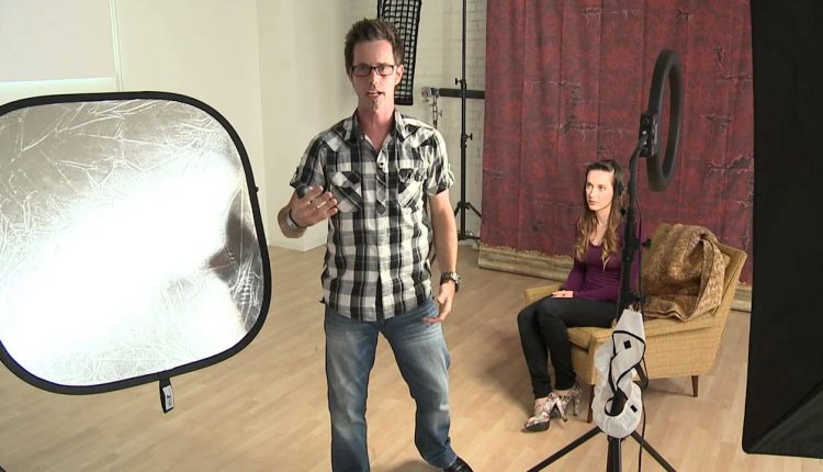 Photographer Blair Phillips: Tips for Using a Ring Light for Senior Portraits