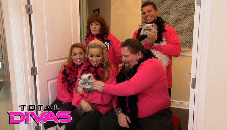 Natalya's professional family photo shoot turns into a mess: Total Divas, March 15, 2016