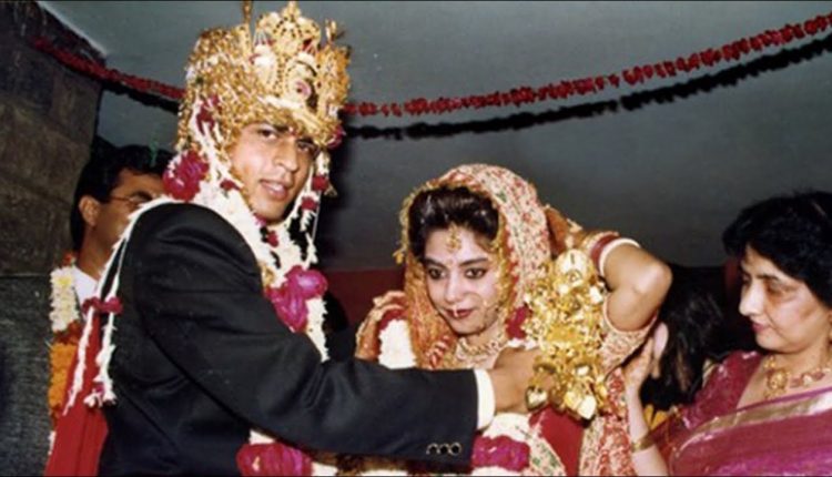 Shah Rukh Khan and Gauri khan Wedding Photo Album