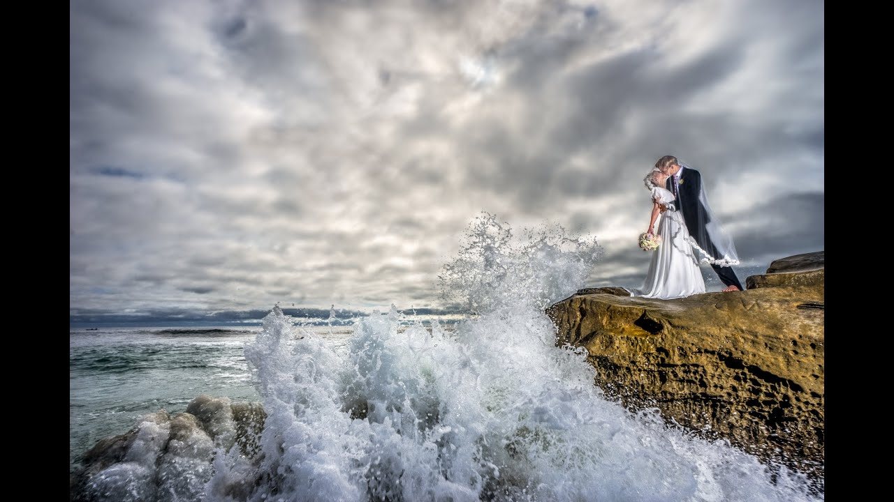 CRAZIEST Real Wedding Day Beach Shoot Ever w/off camera flash w/ Flashpoint RL600B & Sony A7ii