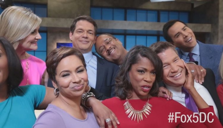 BEHIND THE SCENES: FOX 5 family photo shoot!