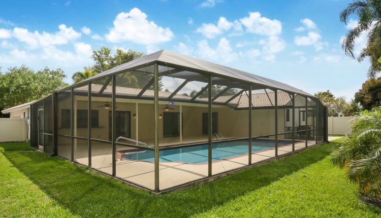 Virtual Tour Video by iUSE photography - 6821 S. Grande Drive, Boca Raton, Florida, 33433