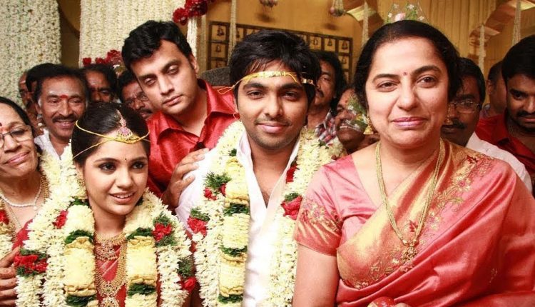 Actress Suhasini Family Photos with Parents, Husband and Son, Suhasini Childhood Photos
