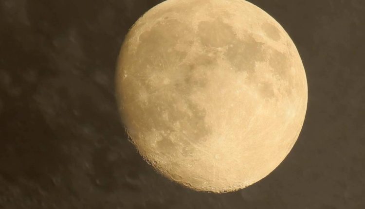 P900 zoom test moon, mars and saturn!