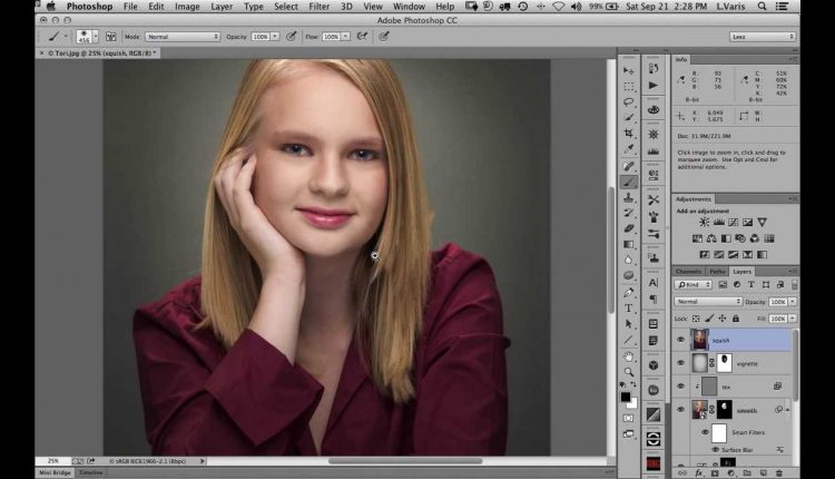 Senior Beauty Retouch in Photoshop - www.varis.com