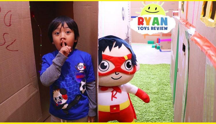 Ryan in Giant Box Fort Maze Challenge!!!