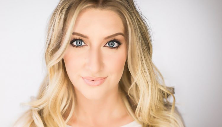 Makeup Tutorial: Professional Photography!