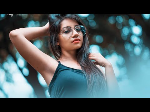 Best Creative Outdoor Photography Poses-Afrin Sadia