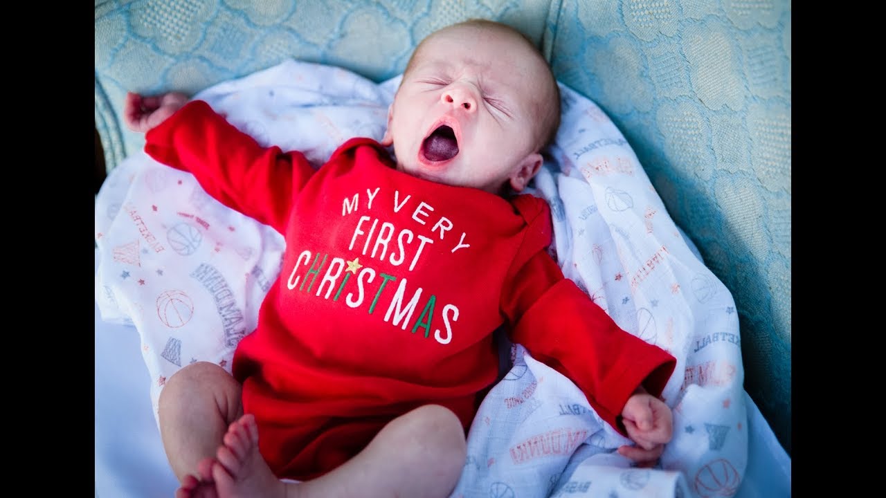 First Christmas - Newborn Photo Shoot with IK Photoart