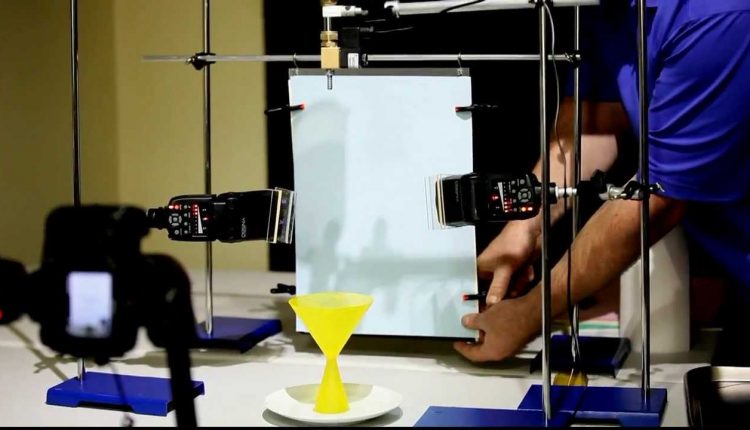 Water drop photography tutorial with the SplashArt Kit