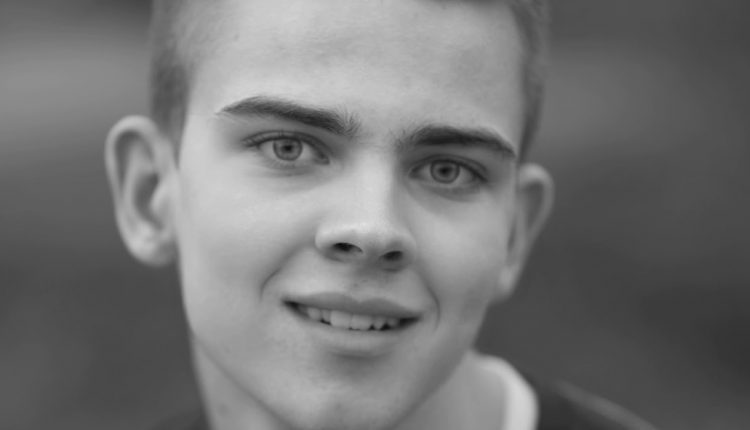 Cincinnati High School Senior Photos and Portraits
