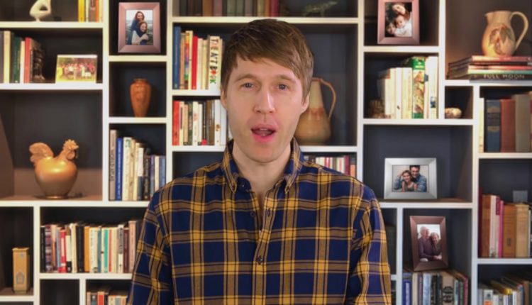 5 things you should consider before buying a digital photo frame