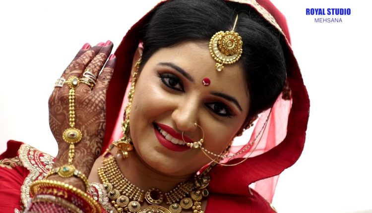 RONAK WEDS NILAM //GIRLE SOLO PORTRAIT SONG// ROYAL STUDIO MEHSANA 2016