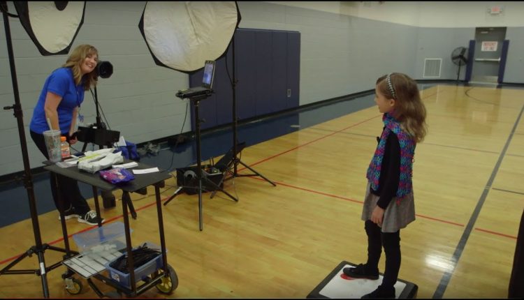 Behind the Scenes of a Lifetouch School Portrait