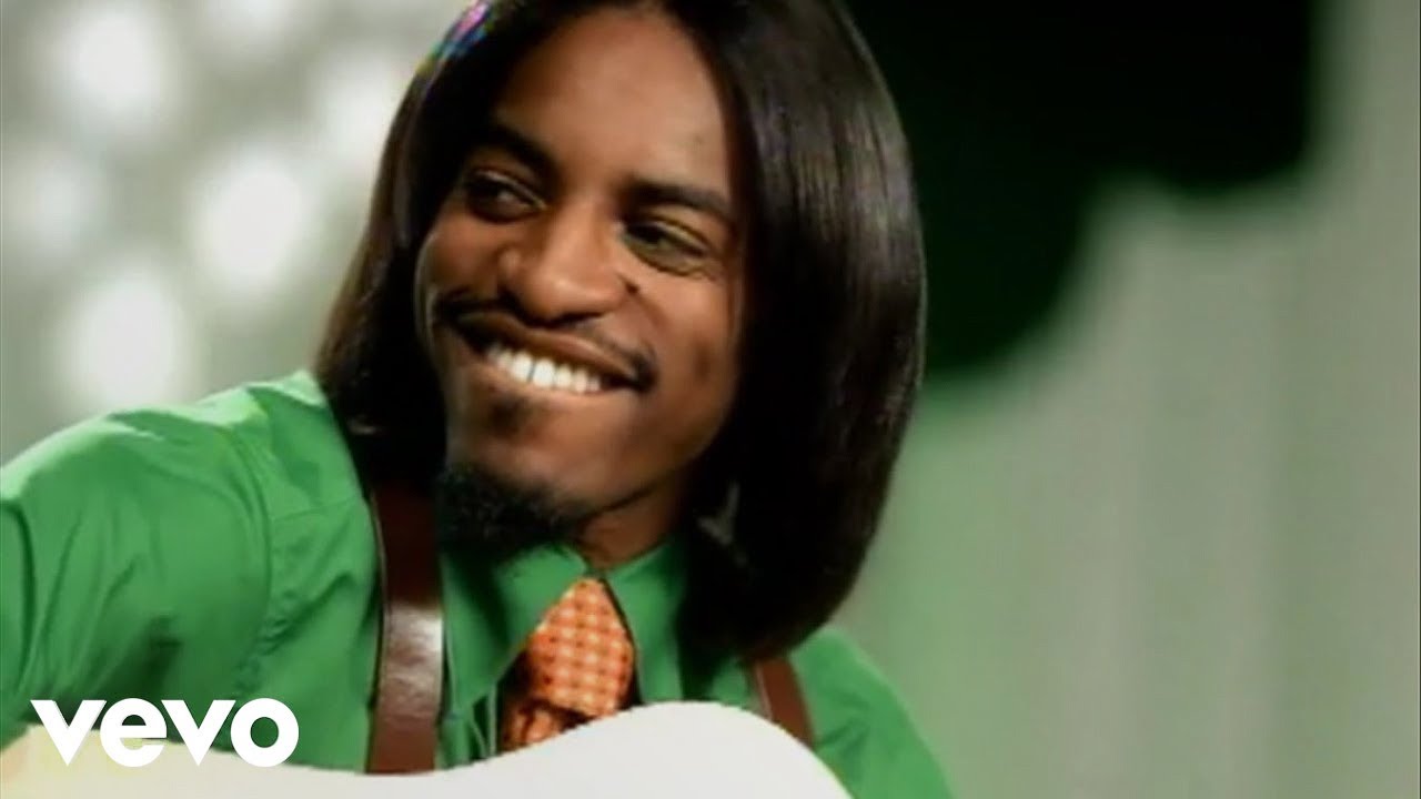 OutKast - Hey Ya! (Official Music Video)
