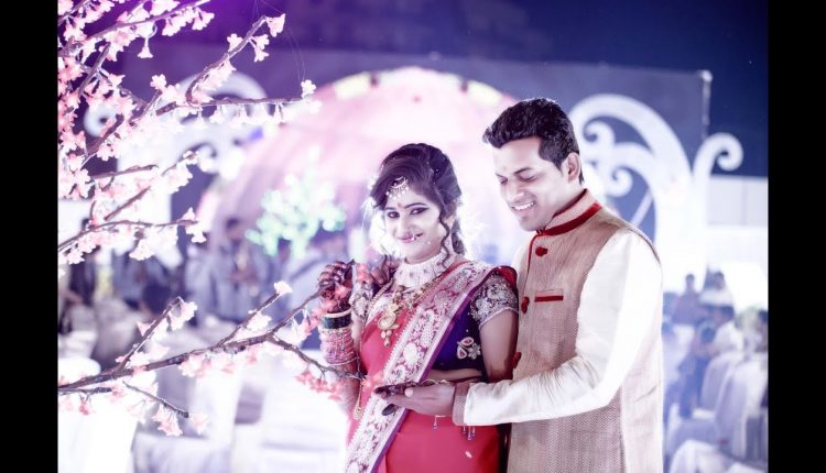 Ashwini & Akesh | Engagment | Photo Art 2018