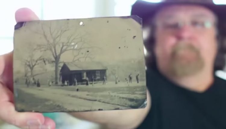 A Man Buys a $2 Photo and Then Sees Who's in It