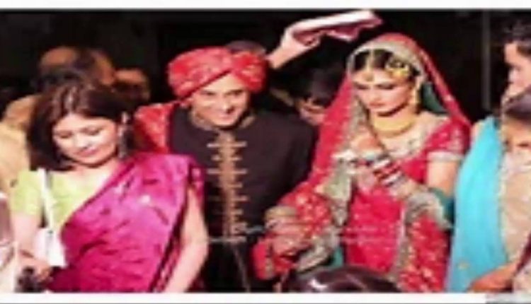 HIRA  MANI wedding pics