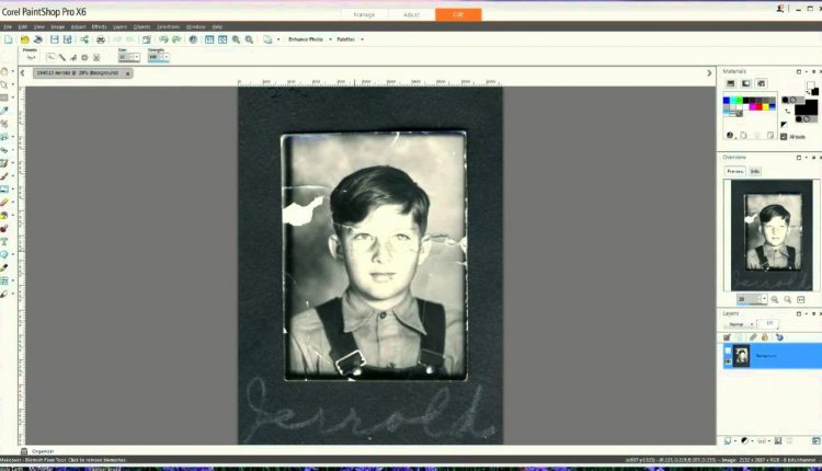How to Restore Old Family Photo's  #1