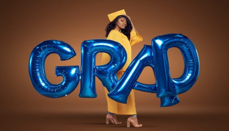 VLOG : NAILS & SENIOR PICTURES | JstKB