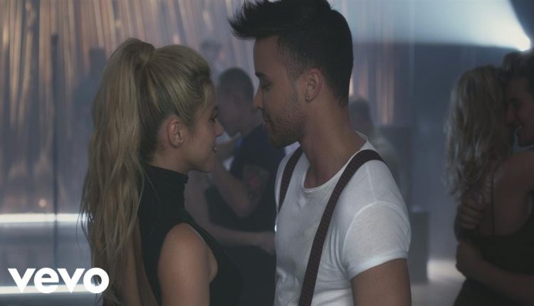 Prince Royce, Shakira - Deja vu (Official Video)