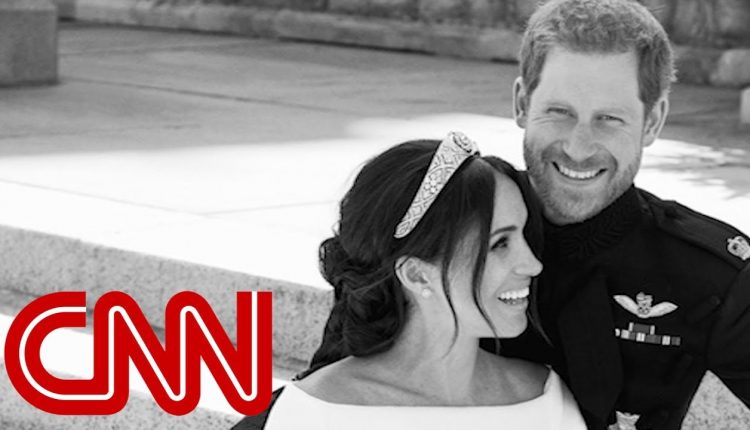 Harry and Meghan release official wedding photos