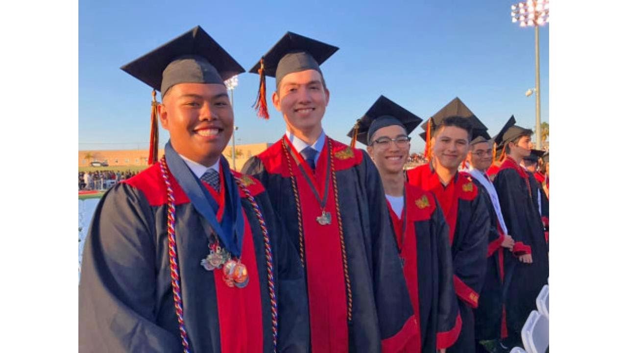 Graduation 2019: Segerstrom Fundamental High School, in Santa Ana, commencement photos - OCRegister